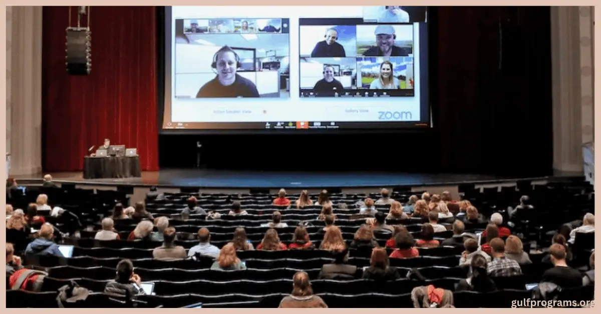 تحميل برنامج zoom للكمبيوتر مجانا